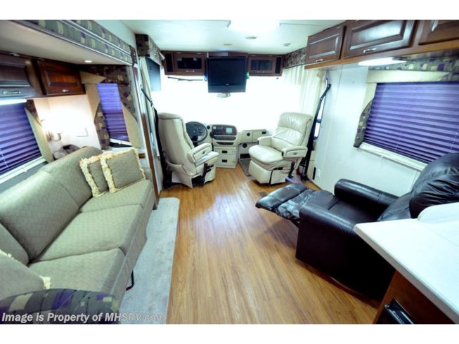 2002 Newmar Dutch Star 4095 W/2 Slides - Used Diesel Pusher For Sale by Motor Home Specialist in Alvarado, Texas