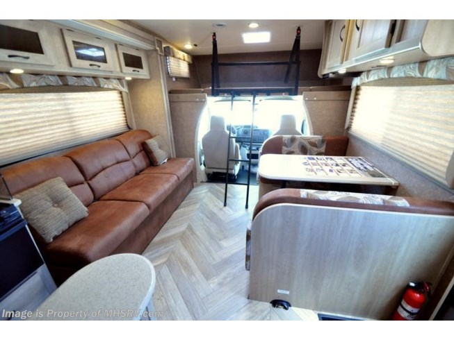 2016 Coachmen Freelander 32BH W/2 Slides, Bunk Beds, Ext. TV, 15.0 K A/C - New Class C For Sale by Motor Home Specialist in Alvarado, Texas