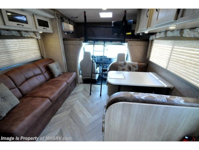 2016 Coachmen Freelander 32BH 2 Slides, Bunk Beds, Ext. TV, 15.0 K A/C - New Class C For Sale by Motor Home Specialist in Alvarado, Texas