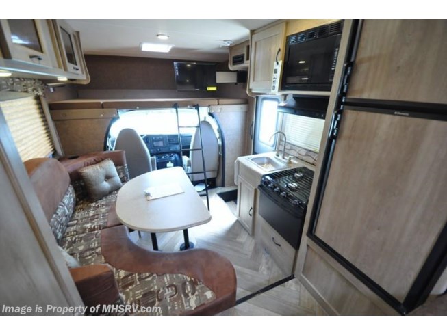 2016 Coachmen Freelander 21QBC Heated Tanks, TV/DVD, Rear Cam & Pwr Awning - New Class C For Sale by Motor Home Specialist in Alvarado, Texas