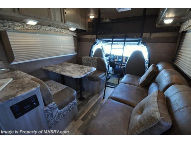 2014 Coachmen Freelander 28QB - Used Class C For Sale by Motor Home Specialist in Alvarado, Texas
