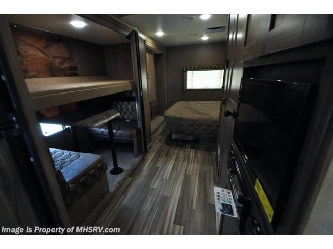 2017 Coachmen Freelander 31BH Bunk House, Ext. TV, Entertainment Package - New Class C For Sale by Motor Home Specialist in Alvarado, Texas