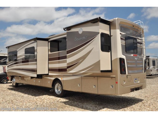2017 Bounder 36Y Class A RV for Sale With Washer/Dryer Combo by Fleetwood from Motor Home Specialist in Alvarado, Texas