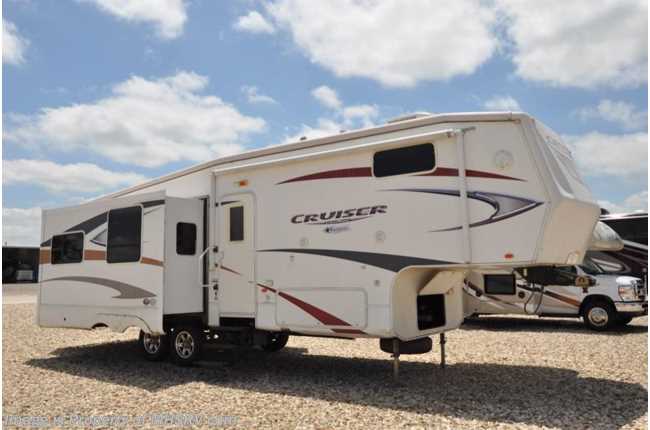 2010 CrossRoads Cruiser 30SK W/3 Slides