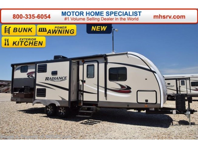 New 2017 Cruiser RV Radiance Touring 28BHIK Bunk Model RV for Sale W/Ext Kitche available in Alvarado, Texas