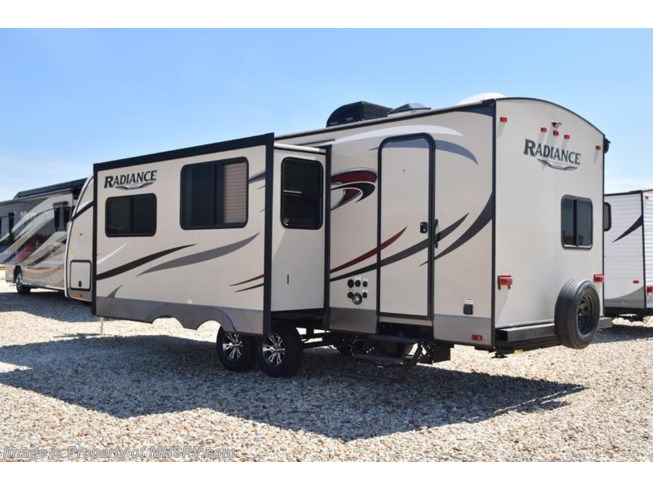 2017 Radiance Touring 28BHIK Bunk Model RV for Sale W/Ext Kitche by Cruiser RV from Motor Home Specialist in Alvarado, Texas