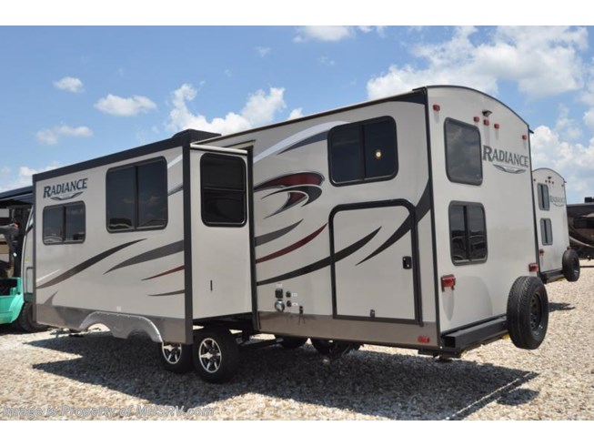 2017 Radiance Touring 28BHSS Bunk for Sale at MHSRV.com by Cruiser RV from Motor Home Specialist in Alvarado, Texas