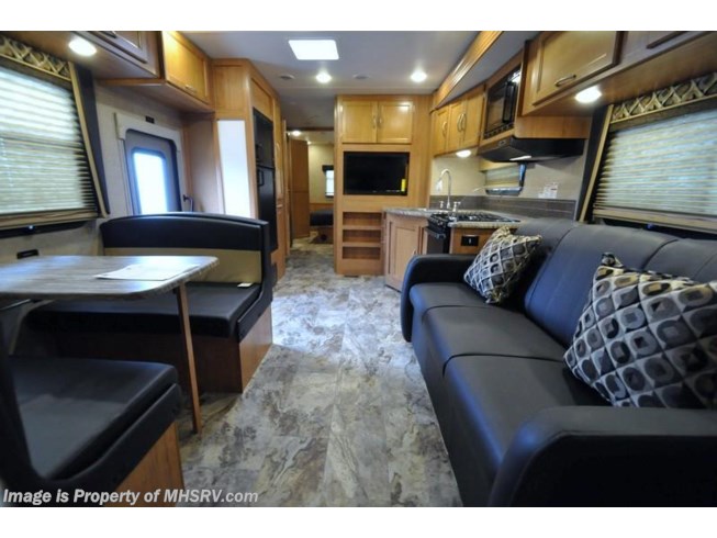 2017 Coachmen Pursuit 33BHP Bunk Model RV for Sale at MHSRV W/Auto Jacks - New Class A For Sale by Motor Home Specialist in Alvarado, Texas