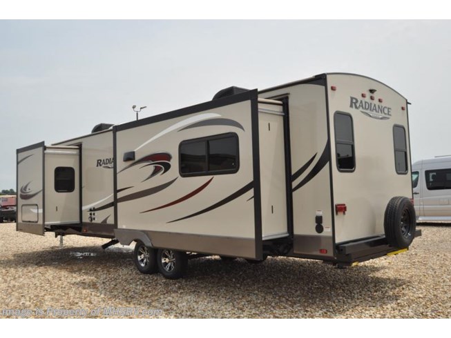 2017 Radiance Touring Edition 32RESL RV for Sale at MHSRV.com by Cruiser RV from Motor Home Specialist in Alvarado, Texas