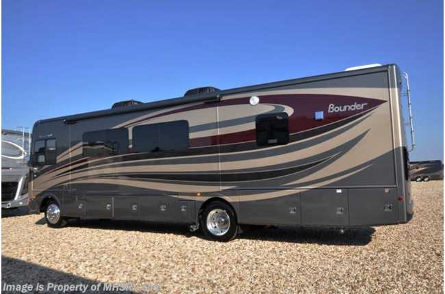 2017 Fleetwood Bounder 35K Bath &amp; 1/2 RV for Sale With King Bed
