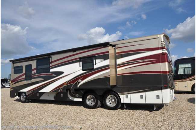 2015 Newmar Ventana 4037 Bath and 1/2 with 3 slides including a full wall