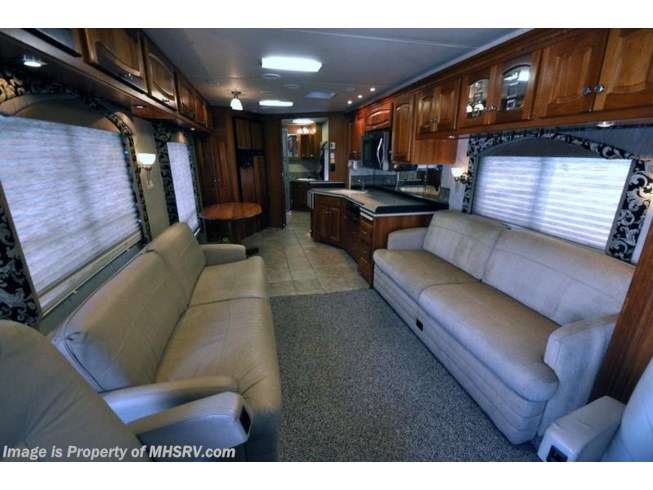 2006 Newmar Dutch Star WITH 3 SLIDES - Used Diesel Pusher For Sale by Motor Home Specialist in Alvarado, Texas