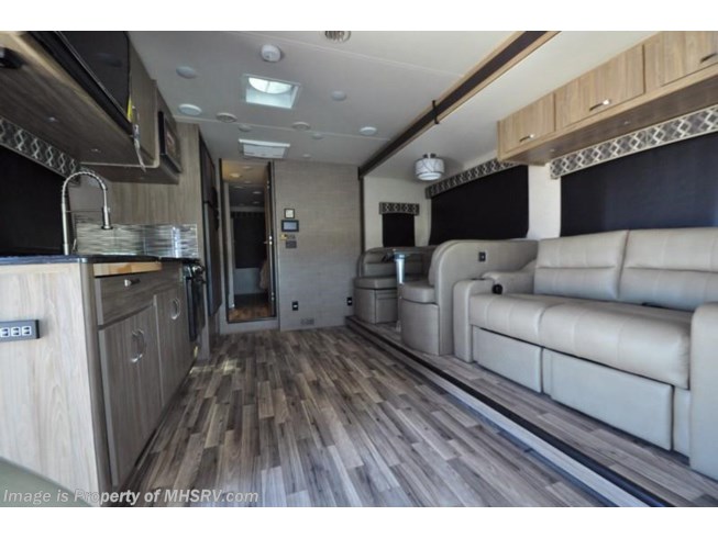 2018 Dynamax Corp Isata 4 Series 31DSF Luxury Class C for Sale @ MHSRV.com - New Class C For Sale by Motor Home Specialist in Alvarado, Texas
