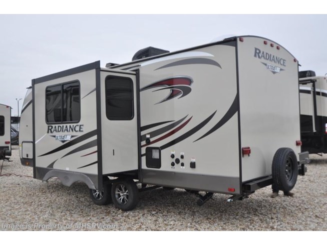 2017 Radiance Ultra-Lite 23RB RV for Sale @ MHSRV W/King Bed by Cruiser RV from Motor Home Specialist in Alvarado, Texas