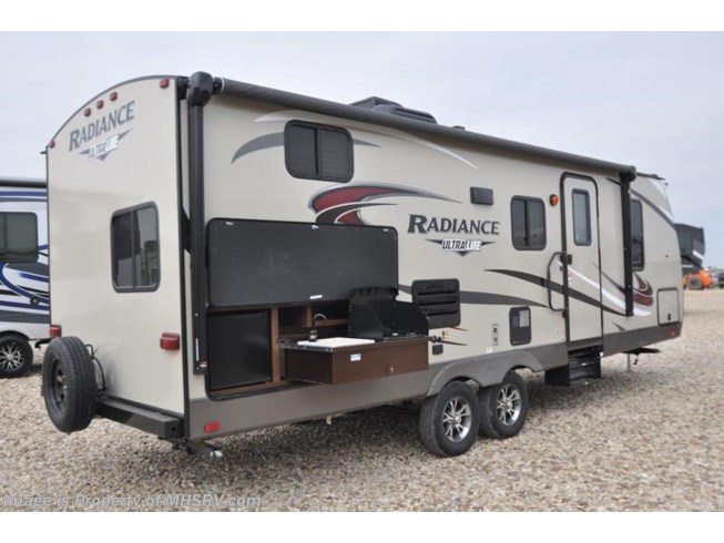 2017 Cruiser RV Radiance 24BH Ultra-Lite Bunk Model for Sale at MHSRV - New Travel Trailer For Sale by Motor Home Specialist in Alvarado, Texas