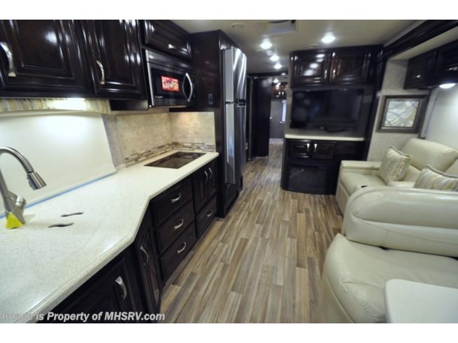 2018 Thor Motor Coach Miramar 37.1 Bunk House W/2 Full Baths & Theater Seats - New Class A For Sale by Motor Home Specialist in Alvarado, Texas