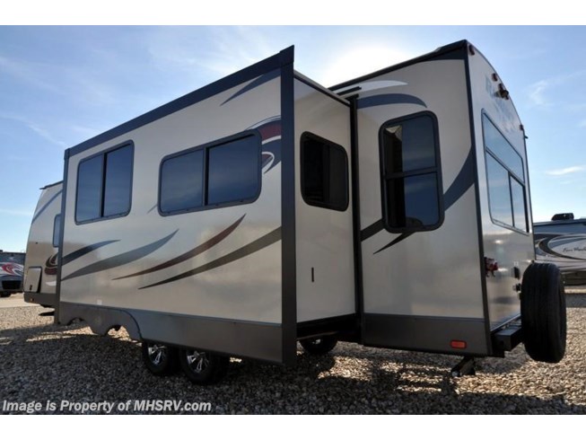 2018 Radiance Ultra-Lite 25RL RV for Sale at MHSRV W/King Bed by Cruiser RV from Motor Home Specialist in Alvarado, Texas