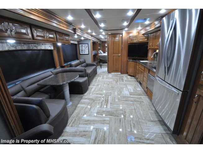 2018 Fleetwood Discovery LXE 40G Bunk Model RV for Sale at MHSRV W/Sat, King - New Diesel Pusher For Sale by Motor Home Specialist in Alvarado, Texas