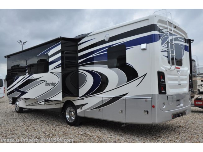 2018 Bounder 33C for Sale at MHSRV W/LX Pkg, King, Sat, OH Loft by Fleetwood from Motor Home Specialist in Alvarado, Texas