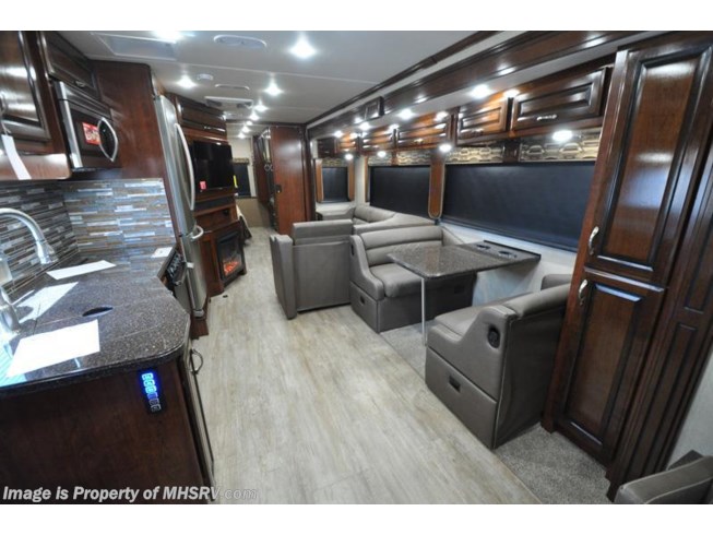 2018 Fleetwood Bounder 33C for Sale @ MHSRV W/LX Pkg, King, Sat, OH Loft - New Class A For Sale by Motor Home Specialist in Alvarado, Texas