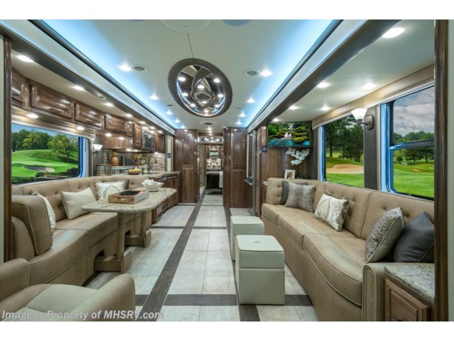 2018 Foretravel Realm FS6 Luxury Villa Master Suite (LVMS) Bath & 1/2 - New Diesel Pusher For Sale by Motor Home Specialist in Alvarado, Texas