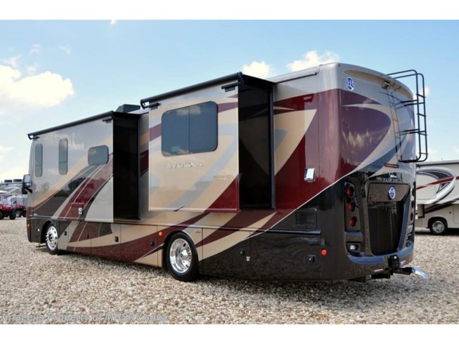 2018 Navigator XE 33D RV for Sale W/ Sat, Res Fridge, W/D by Holiday Rambler from Motor Home Specialist in Alvarado, Texas