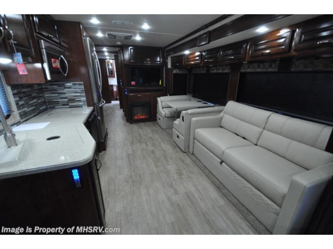 2018 Fleetwood Bounder 36H Bunk House Bath & 1/2 RV for Sale W/LX Pkg, Ki - New Class A For Sale by Motor Home Specialist in Alvarado, Texas