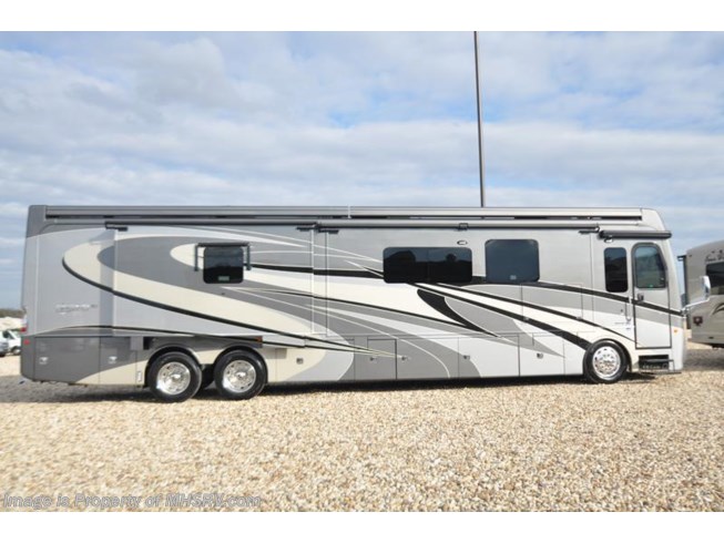 New 2018 Fleetwood Discovery LXE 44H Bath & 1/2 450HP Tag, U-Dinette, Theater Seats available in Alvarado, Texas