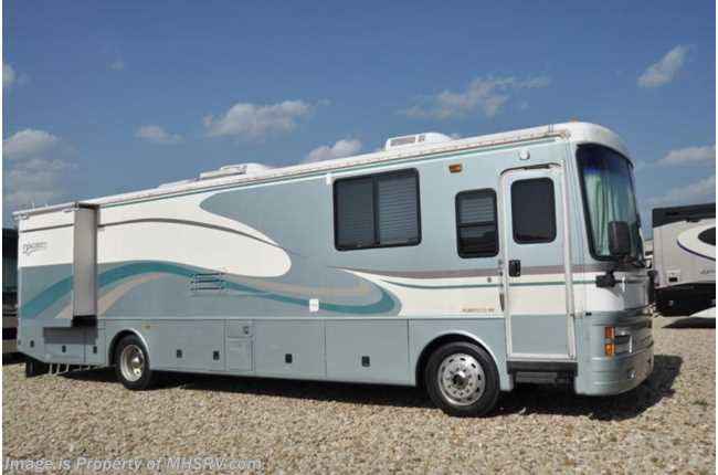 2000 Fleetwood Discovery 36T W/ 2 Slides