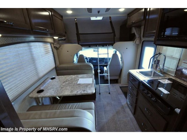 2018 Thor Motor Coach Chateau 22E HD-Max, Ext TV, 15K A/C, Back-Up Cam & More - New Class C For Sale by Motor Home Specialist in Alvarado, Texas