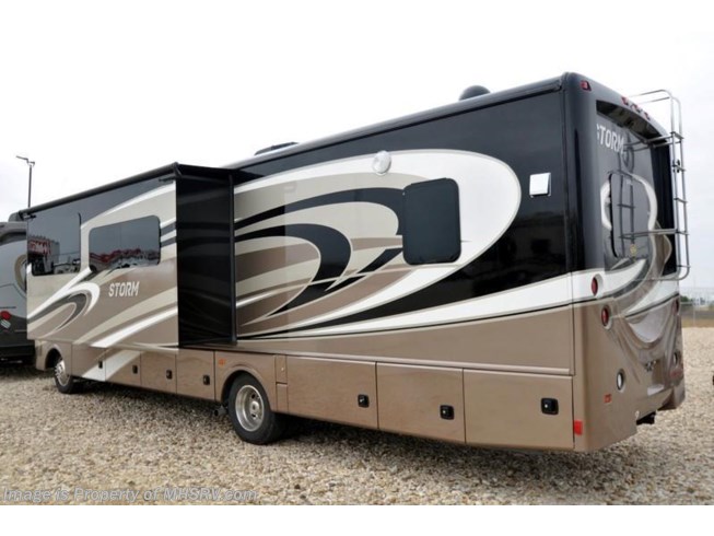 2017 Storm 32A RV for Sale W/ King, W/D, Res Fridge by Fleetwood from Motor Home Specialist in Alvarado, Texas