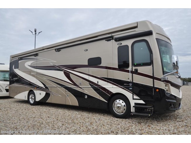 New 2018 Fleetwood Discovery LXE 38K Bath & 1/2 RV for Sale W/ Sat, King Bed, W/D available in Alvarado, Texas