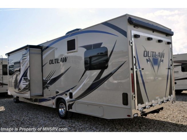 2018 Outlaw 29J Toy Hauler RV for Sale at MHSRV by Thor Motor Coach from Motor Home Specialist in Alvarado, Texas