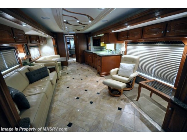 2008 Country Coach Intrigue Jubilee 530 Bath & 1/2 W/ Aqua Hot, W/D, King - Used Diesel Pusher For Sale by Motor Home Specialist in Alvarado, Texas