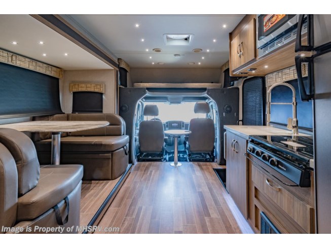 2019 Dynamax Corp Isata 3 Series 24FW Sprinter Diesel RV Cab Over W/Auto Level - New Class C For Sale by Motor Home Specialist in Alvarado, Texas