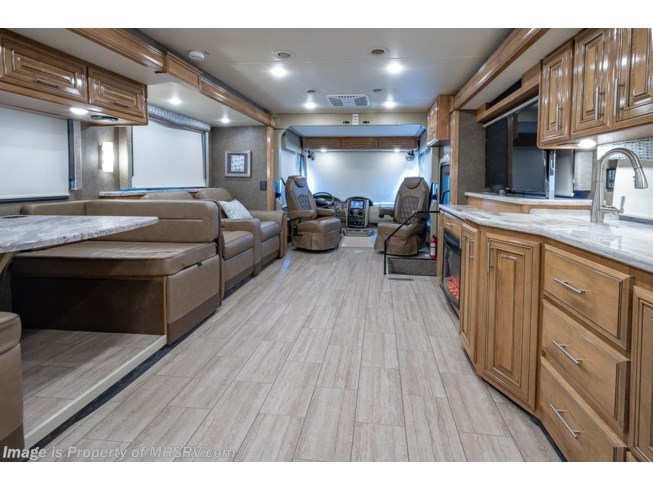 2019 Thor Motor Coach Challenger 37FH Bath & 1/2 RV W/Theater Seats, King - New Class A For Sale by Motor Home Specialist in Alvarado, Texas