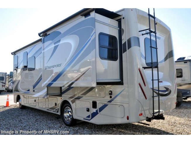 2018 Windsport 27B RV for Sale @ MHSRV W/ King Bed, OH Loft by Thor Motor Coach from Motor Home Specialist in Alvarado, Texas