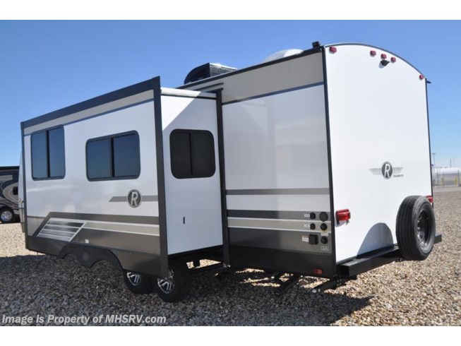 2018 Radiance Ultra-Lite 25RB RV W/King, 2 A/C, Pwr Tongue Jack by Cruiser RV from Motor Home Specialist in Alvarado, Texas