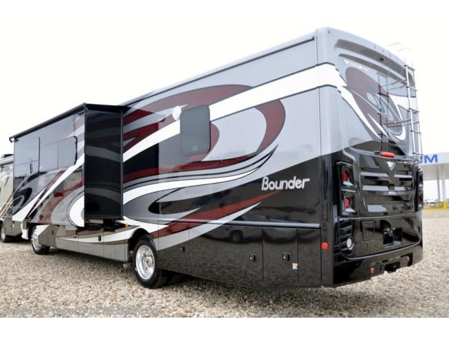 2018 Bounder 34S Bath & 1/2 RV for Sale @ MHSRV W/ King, Sat by Fleetwood from Motor Home Specialist in Alvarado, Texas