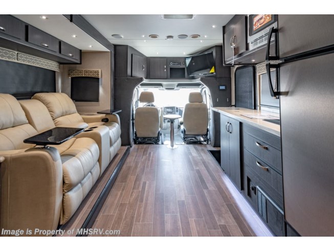 2019 Dynamax Corp Isata 3 Series 24CB - New Class C For Sale by Motor Home Specialist in Alvarado, Texas