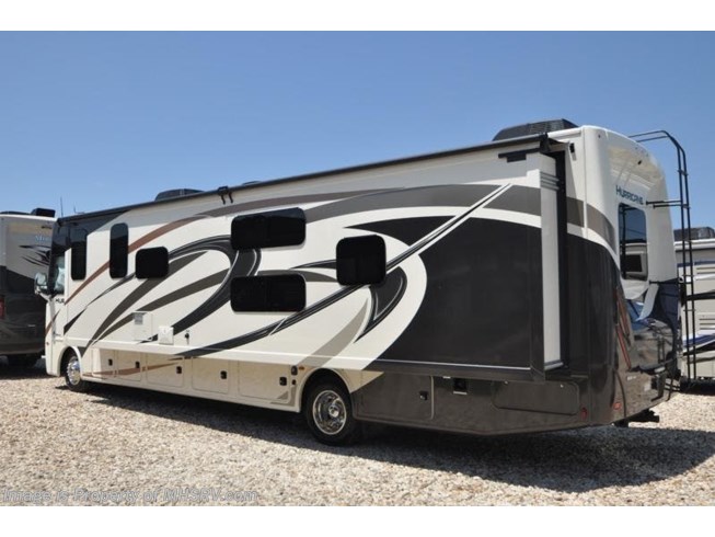 2019 Hurricane 34J Bunk Model RV for Sale W/ King by Thor Motor Coach from Motor Home Specialist in Alvarado, Texas