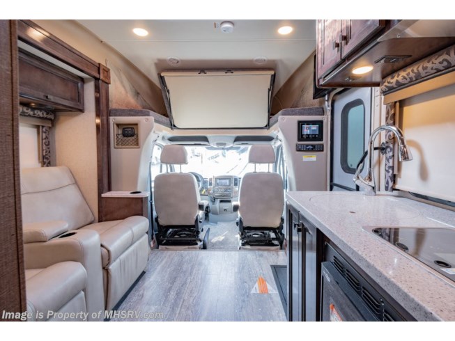 2019 Thor Motor Coach Four Winds Siesta Sprinter 24ST RV W/ Stabilizers & Theater Seats - New Class C For Sale by Motor Home Specialist in Alvarado, Texas