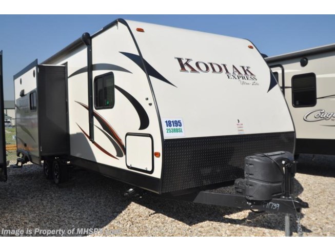 Used 2016 Dutchmen Kodiak Express 253RBSL W/ Pwr Awning, 2 Slides available in Alvarado, Texas