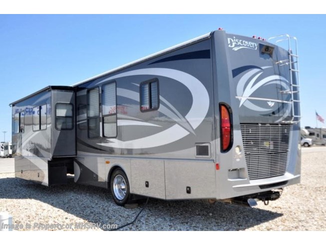 2008 Discovery 40X W/ 3 Slides, Ext TV by Fleetwood from Motor Home Specialist in Alvarado, Texas