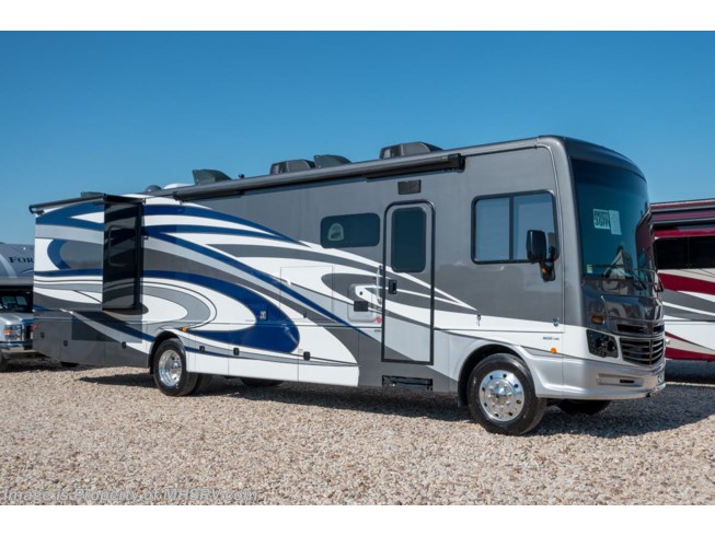 2019 Fleetwood Bounder 36FP Bath & 1/2 RV W/ Bunks, OH Loft, Patio - New Class A For Sale by Motor Home Specialist in Alvarado, Texas