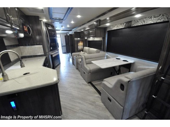 2019 Fleetwood Bounder 36FP Bath & 1/2 RV W/ Theater Seats, Bunks, Patio - New Class A For Sale by Motor Home Specialist in Alvarado, Texas