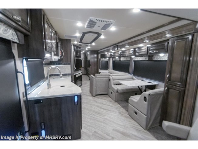 2019 Fleetwood Bounder 33C RV for Sale W/ King, W/D, OH Loft - New Class A For Sale by Motor Home Specialist in Alvarado, Texas