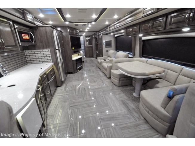 2019 Fleetwood Discovery 38K Bath & 1/2 W/ Theater Seats, 3 A/Cs, OH Loft - New Diesel Pusher For Sale by Motor Home Specialist in Alvarado, Texas