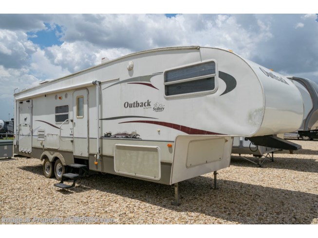 Used 2008 Keystone Outback 31KFW Toy Hauler 5th Wheel RV for Sale available in Alvarado, Texas