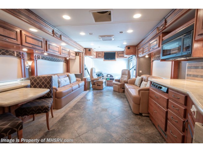 2011 Holiday Rambler Ambassador 40PDQ Diesel Pusher RV for Sale W/ Res Fridge - Used Diesel Pusher For Sale by Motor Home Specialist in Alvarado, Texas